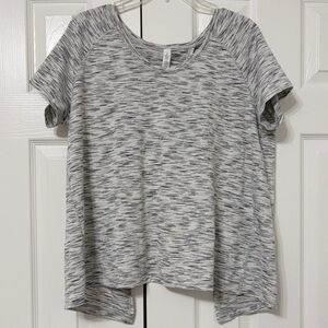 Lululemon Women's Devout Short Sleeve Tee Shirt Gray Size 8 Excellent Condition